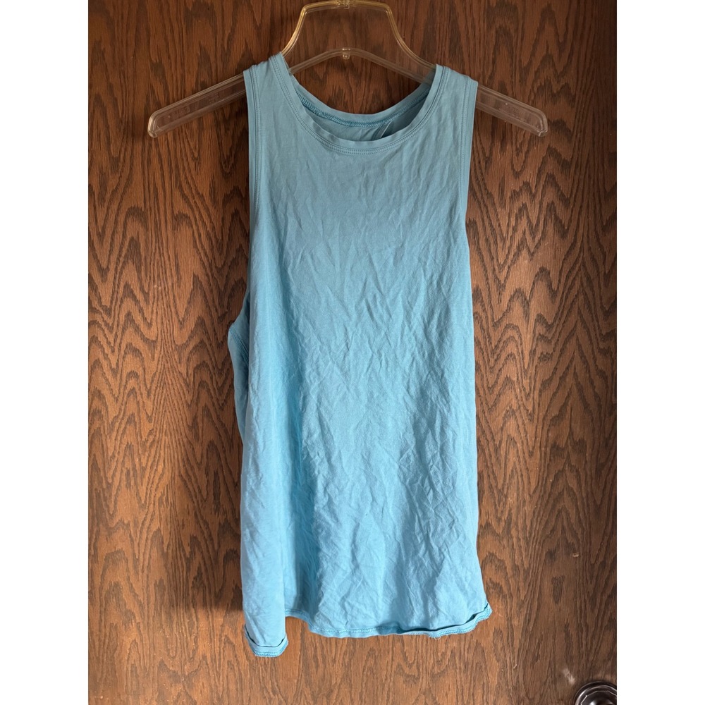 Lululemon Light Blue Twist Back Yoga Tank Top Sleeveless Athletic Shirt Womens